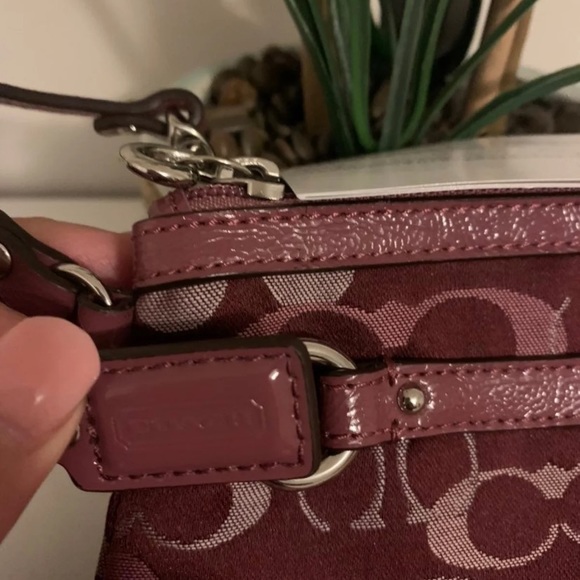 New Purple Coach Wristlet - Picture 3 of 4